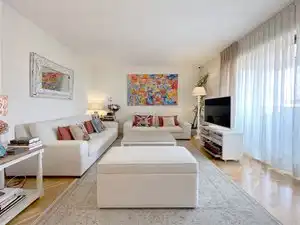 Flat for sale in Somosaguas