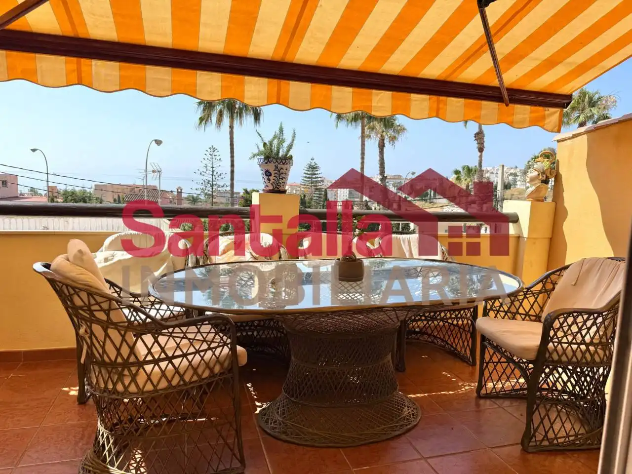 Terraza de Casa adosada en venta en Almuñécar con Aire acondicionado, Terraza y Piscina comunitaria