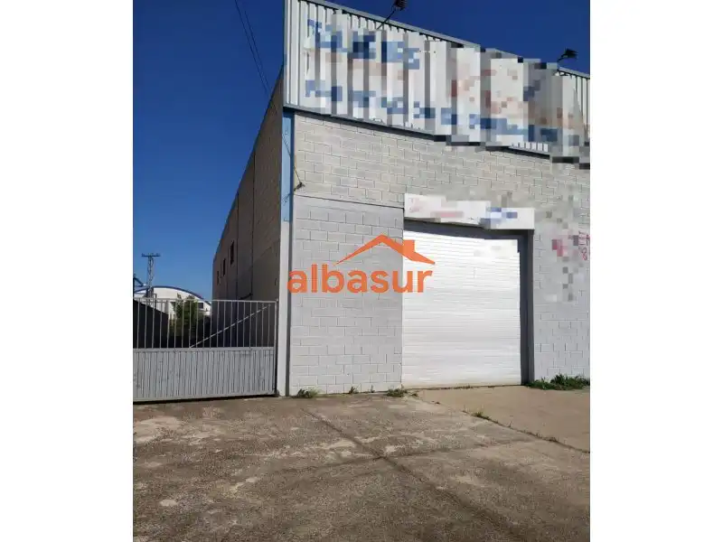 Industriegebäude zum Verkauf in Sur