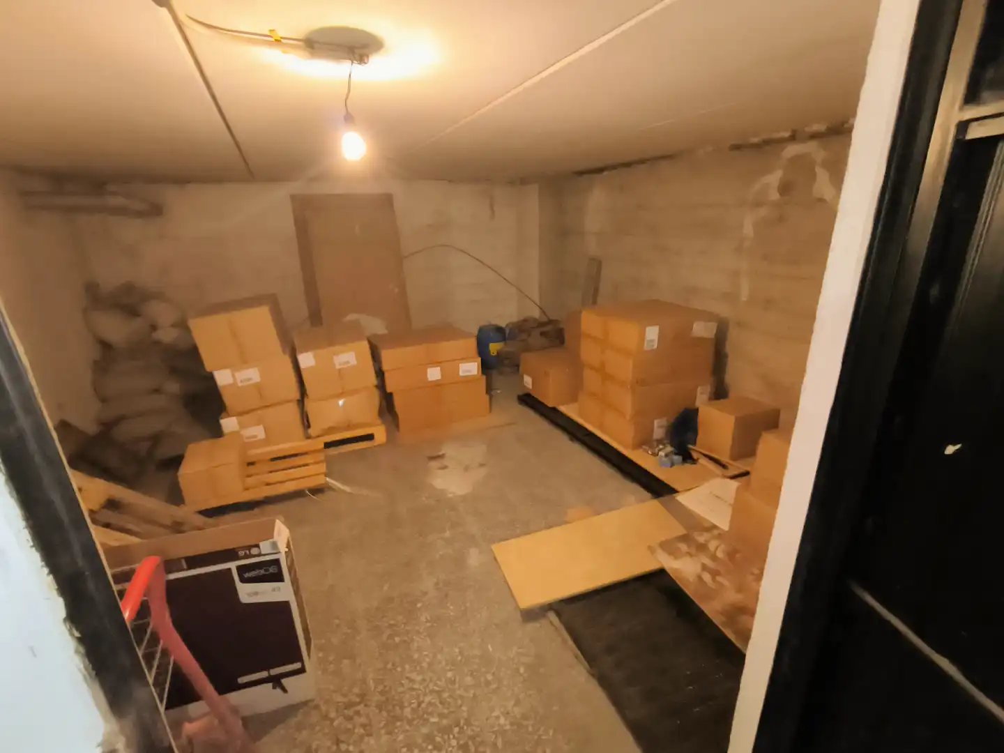 Wohnung zum Verkauf in Palencia mit Klimaanlage, Heizung und Parkett
