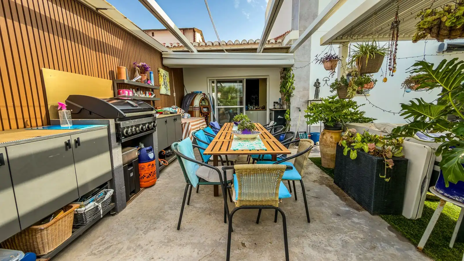 Terrassa de Casa o xalet en venda en Torrevieja amb Jardí privat, Terrassa i Traster