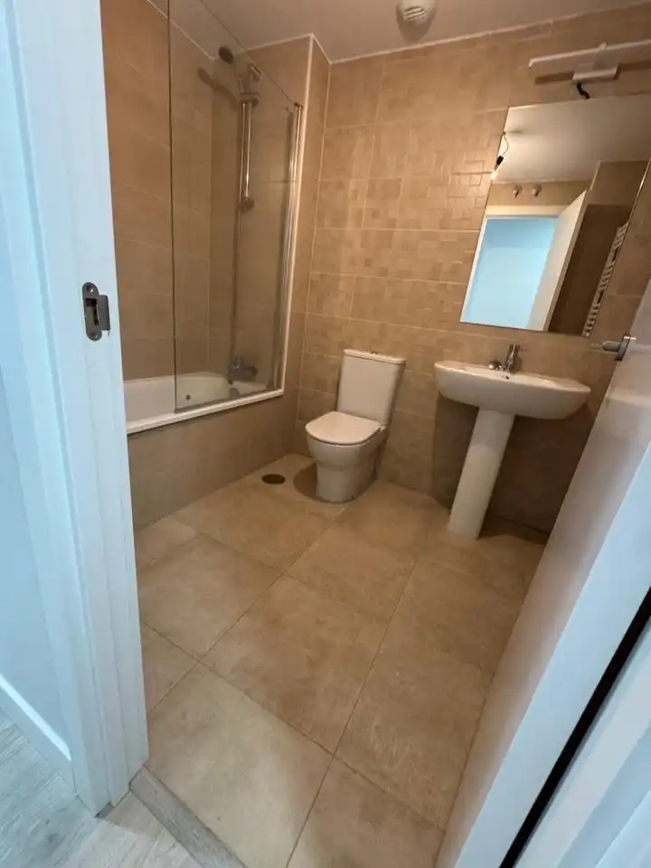 Bathroom of Flat for sale in Alovera  with Heating, Storage room and Swimming Pool