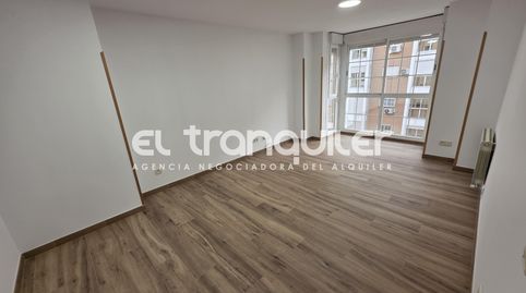 Foto 3 de Pis de lloguer a Calle Secoya, PAU de Carabanchel, Madrid Capital