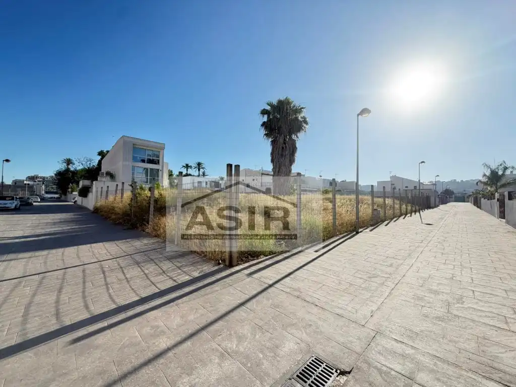 Wohnbaugrundstück zum Verkauf in Calle Joan Baptista Basset, imagen 8