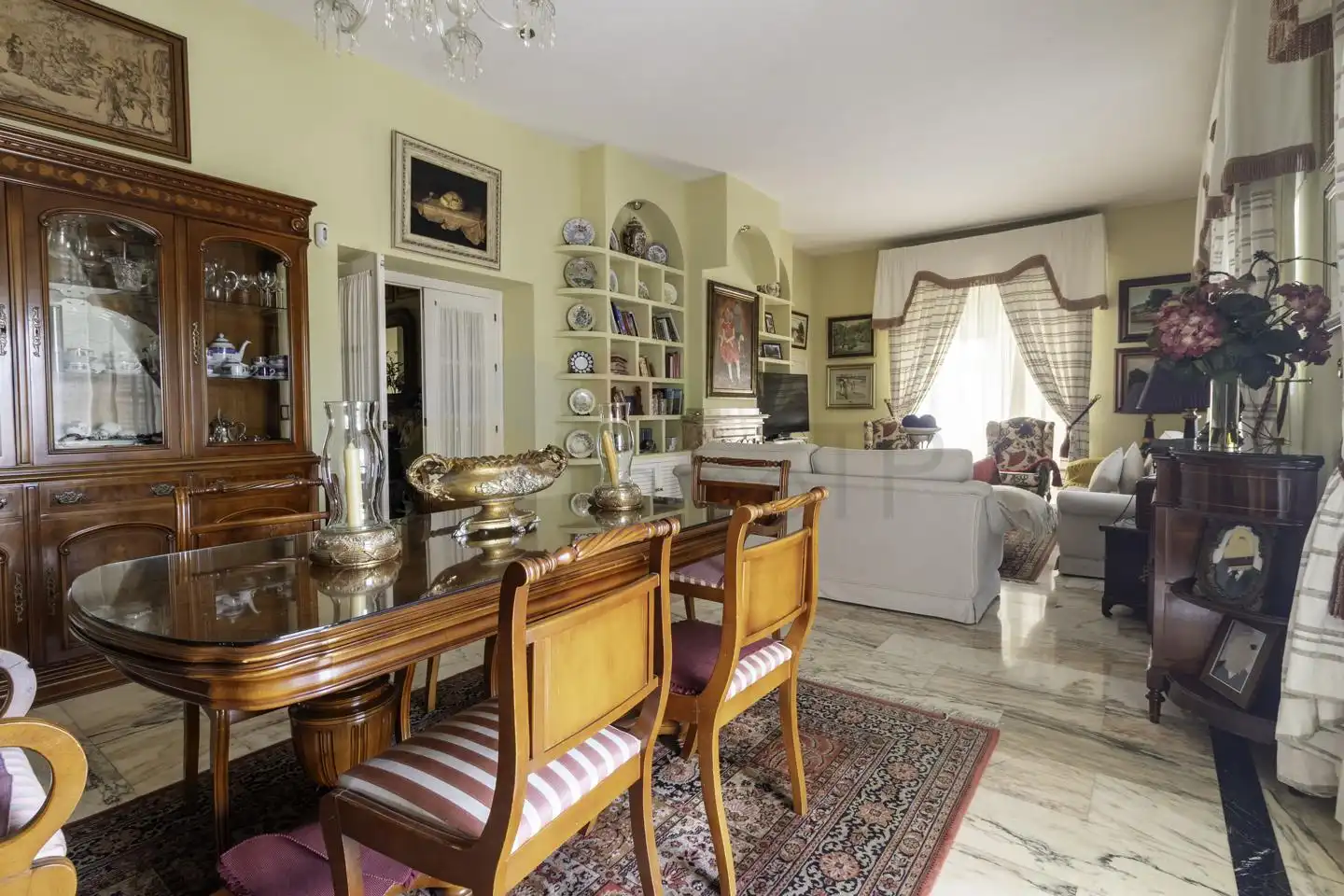 Comedor de Casa o chalet en venta en Huelva con Aire acondicionado, Calefacción y Jardín privado