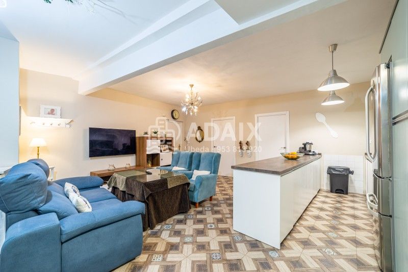 Living room of Flat for sale in Úbeda  with Air Conditioner and Balcony