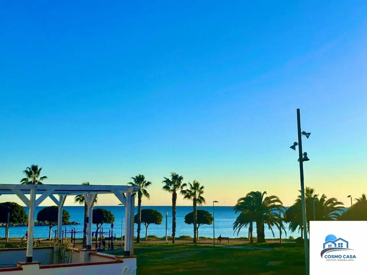 Vista exterior de Ático en venta en Cambrils con Aire acondicionado, Calefacción y Terraza