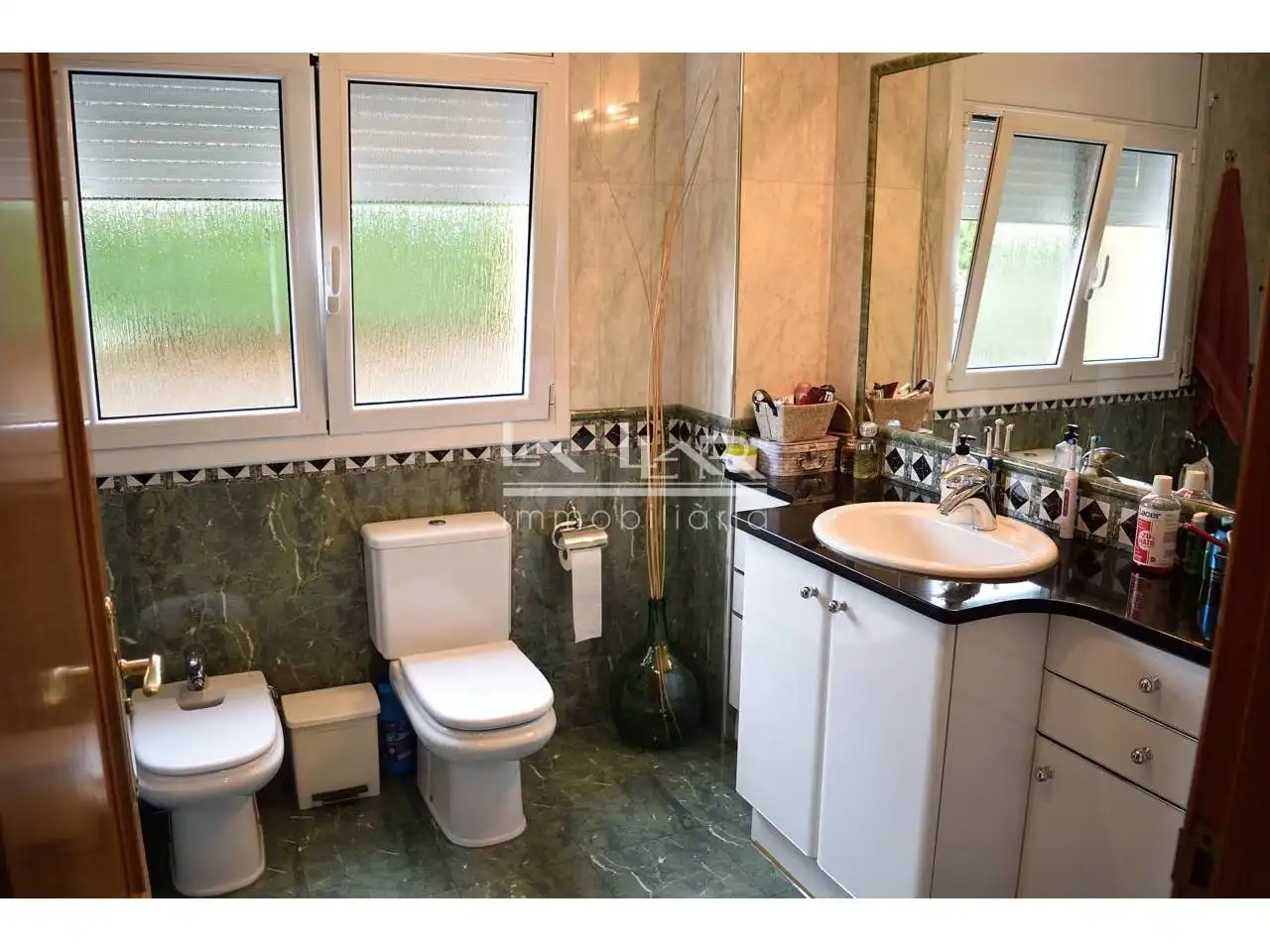 Baño de Casa o chalet en venta en Sant Julià de Vilatorta con Calefacción y Terraza