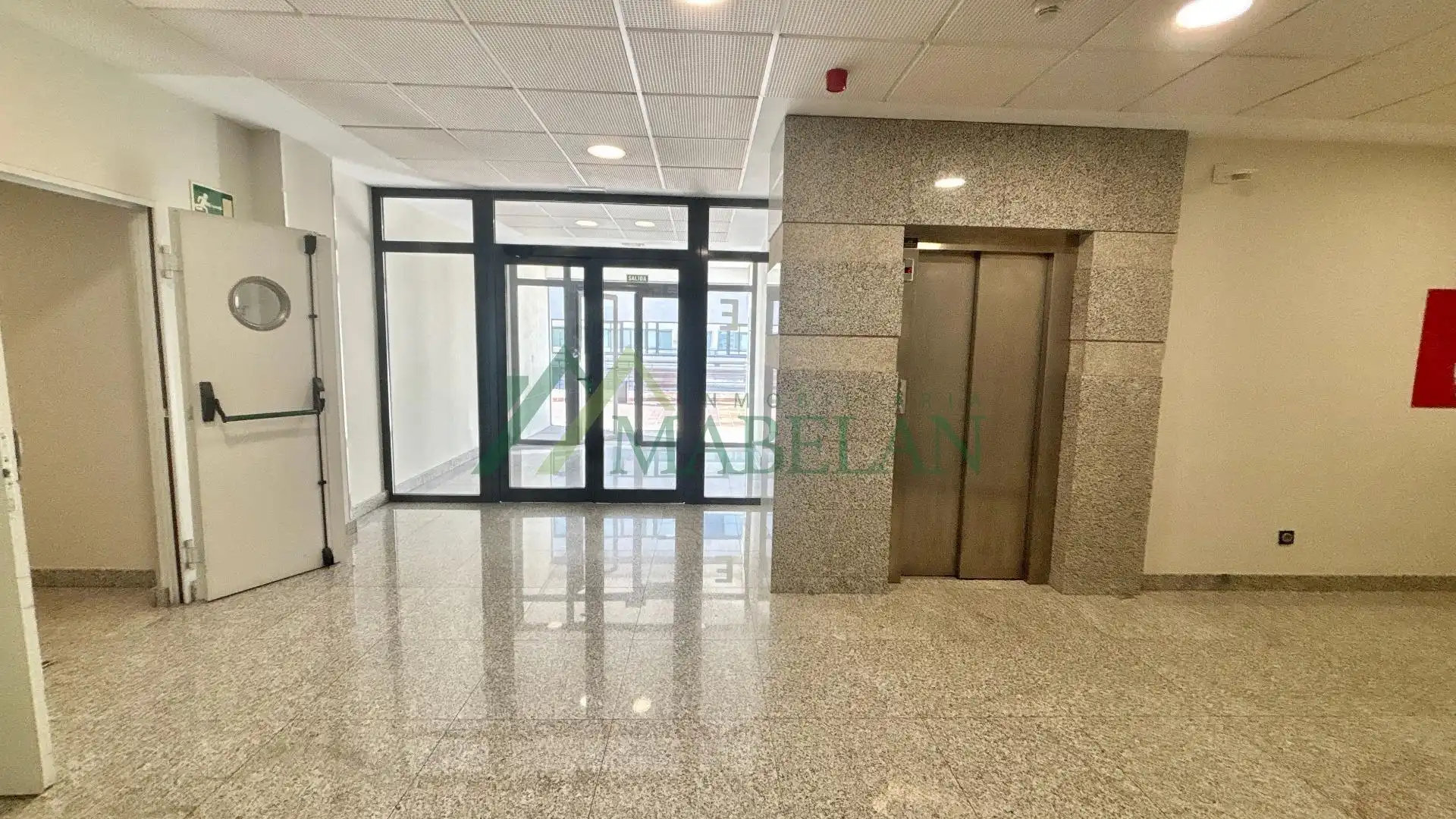 Oficina de lloguer en Las Rozas de Madrid amb Aire condicionat i Calefacció