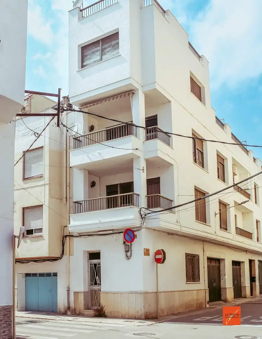 Vista exterior de Pis en venda en La Ràpita amb Aire condicionat, Calefacció i Terrassa