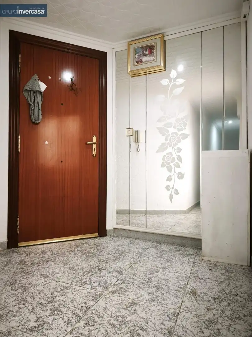 Flat for rent in Manises  with Balcony