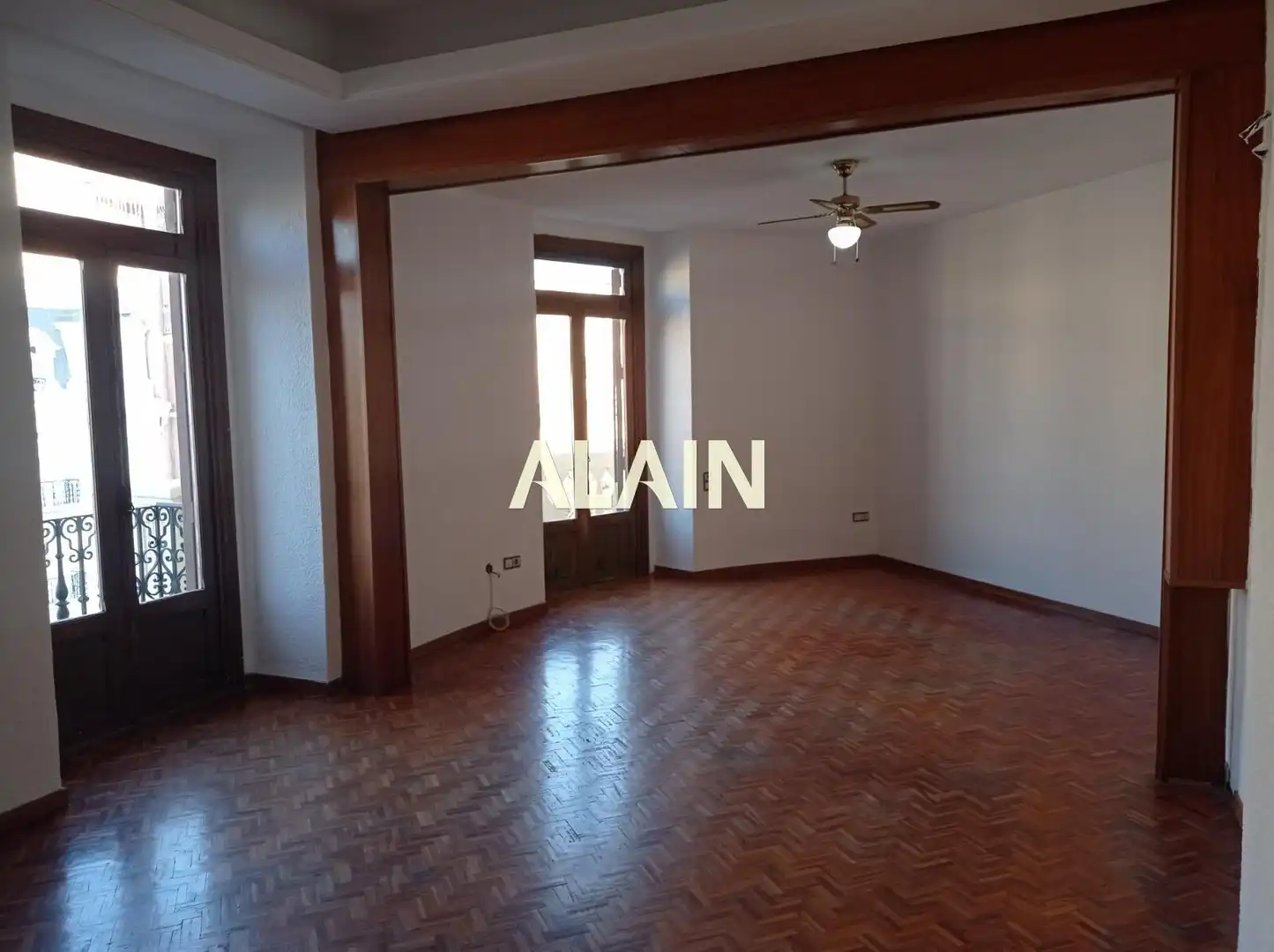 Wohnzimmer von Dachboden zum Verkauf in Valencia mit Klimaanlage, Heizung und Abstellraum