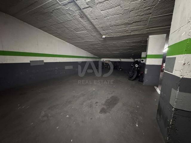 Garaje en Venta en Media Legua