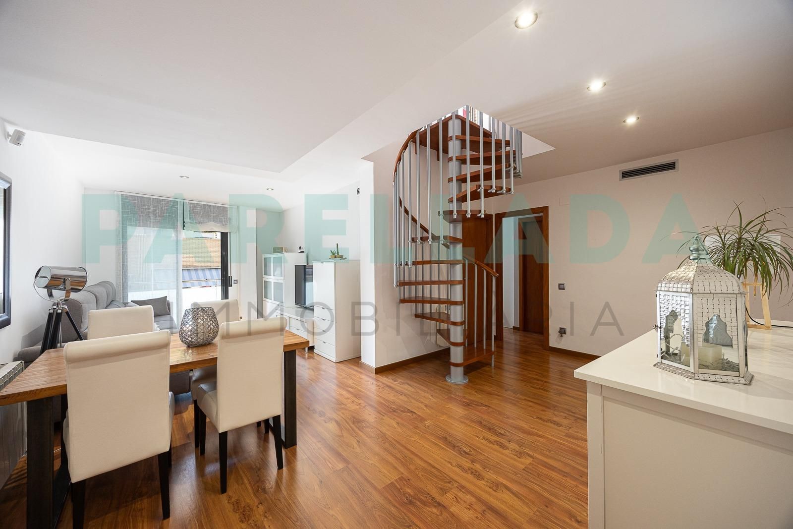 Àtic en venda en Badalona amb Calefacció, Parquet i Terrassa