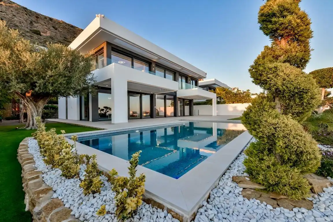 Villa avec piscine à vendre à Golf Bahía, imagen 10