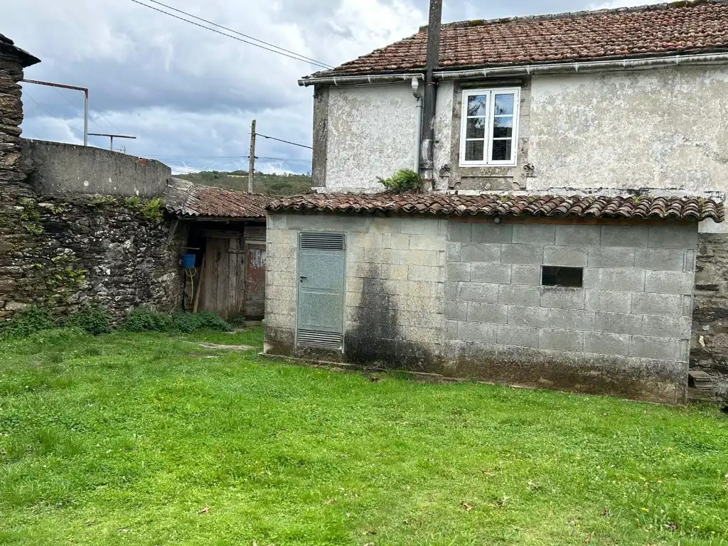 Außenansicht von Haus oder Chalet zum Verkauf in Forcarei