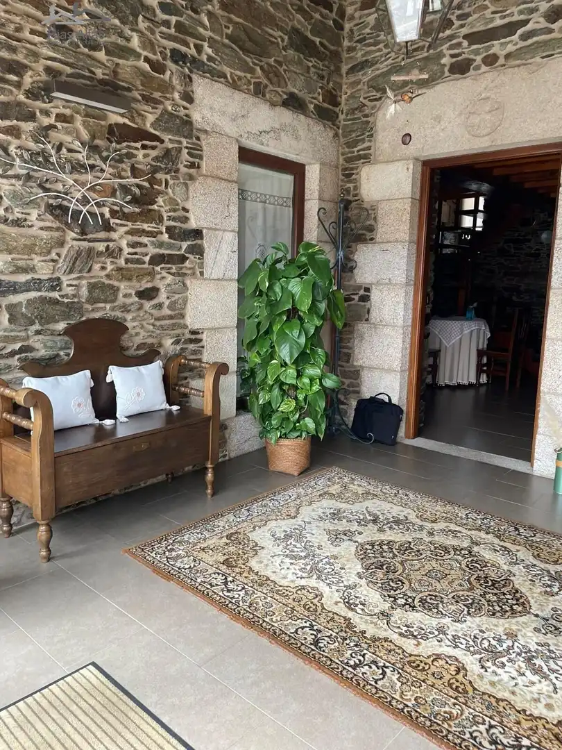 Casa o chalet en venta en Ordes con Jardín privado y Trastero