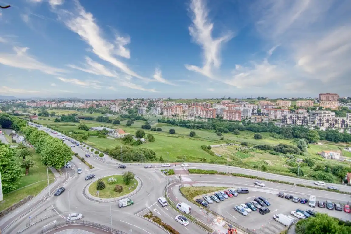 Appartamento con ascensore in vendita a Los Castros, imagen 2