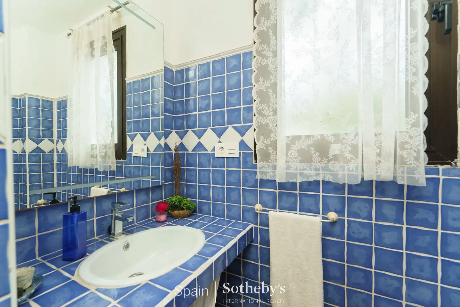 Bany de Casa o xalet en venda en Santa Úrsula amb Aire condicionat, Calefacció i Jardí privat