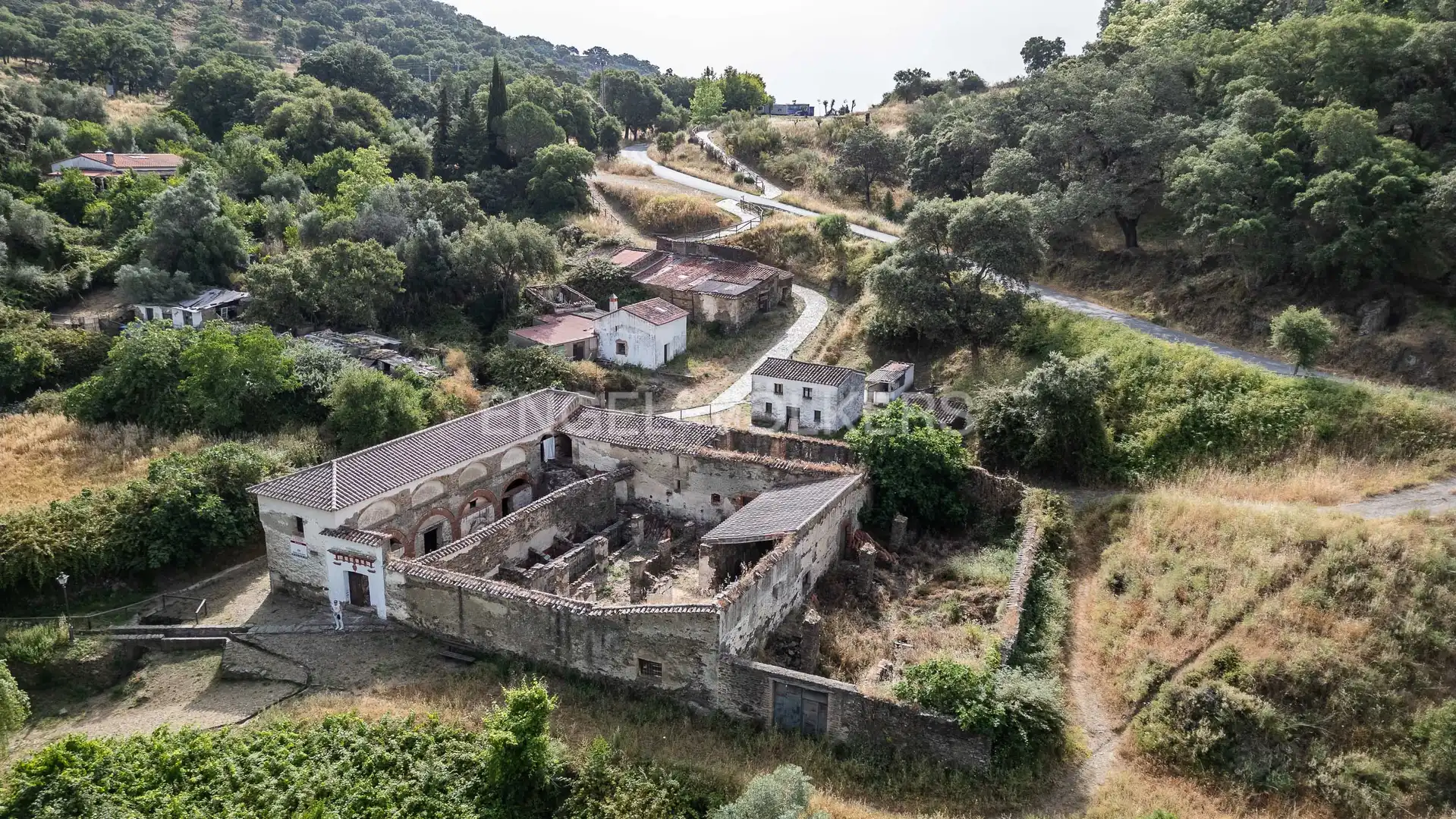 Vista exterior de Finca rústica en venta en Almonaster la Real con Calefacción