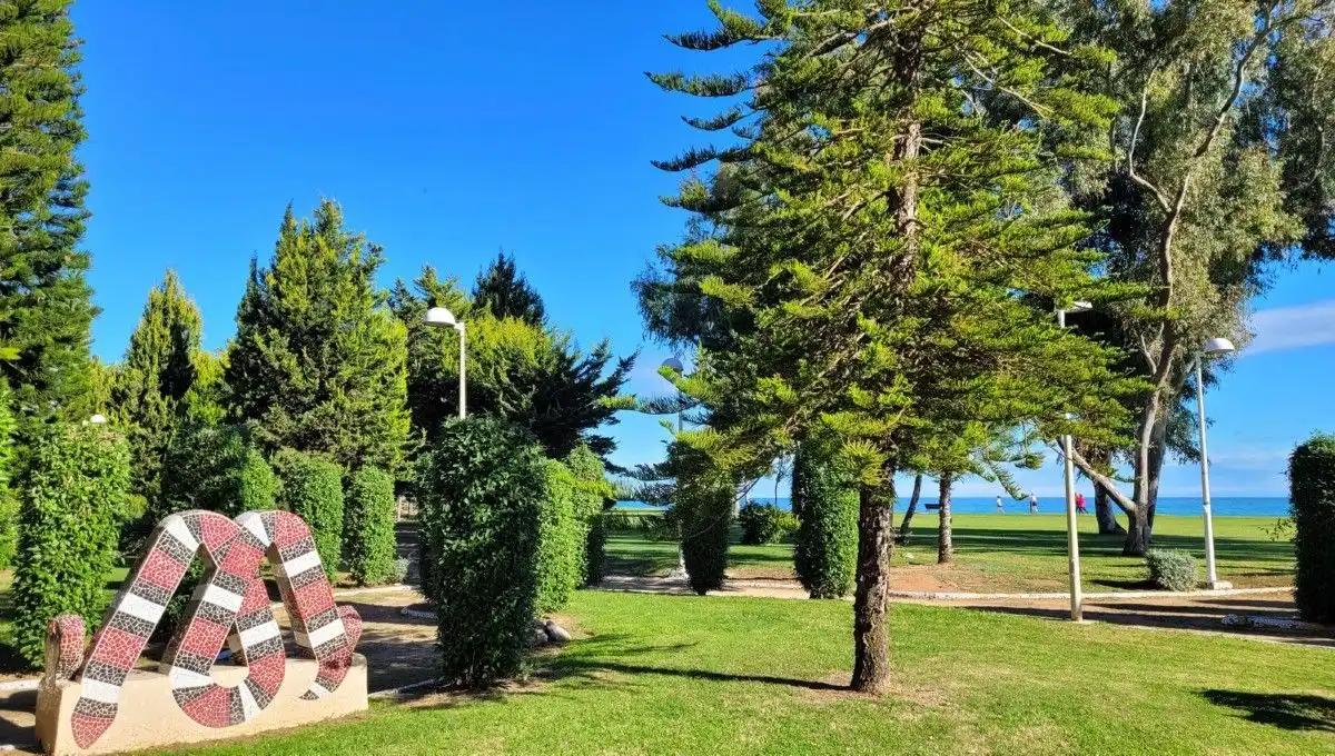 Vista exterior de Apartamento en venta en Oropesa del Mar / Orpesa con Aire acondicionado, Calefacción y Terraza