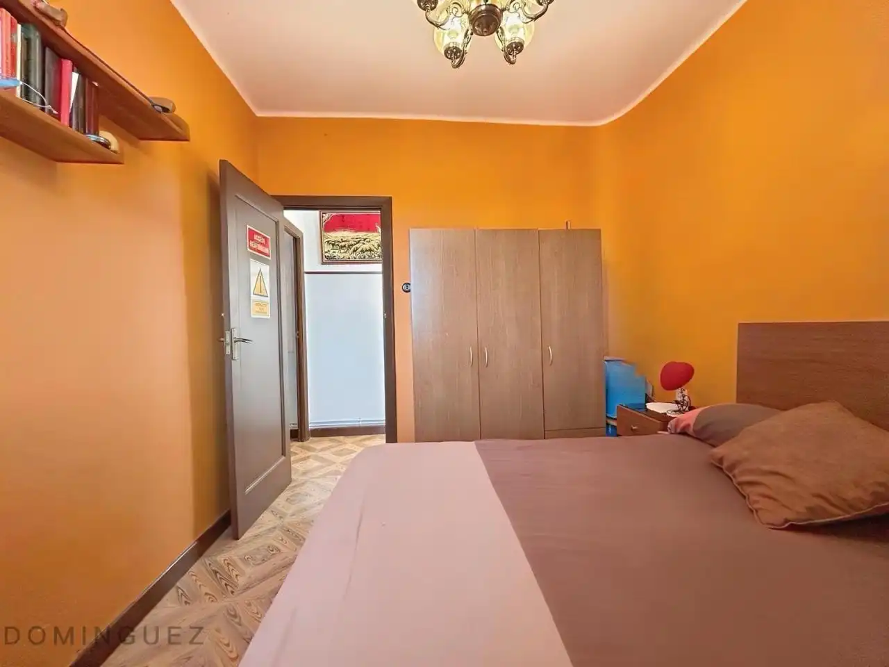 Dormitori de Casa o xalet en venda en Pontevedra Capital  amb Calefacció
