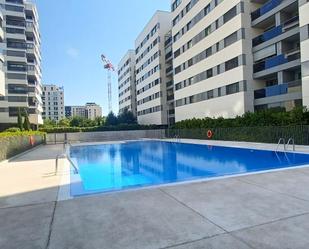 Piscina de Pis de lloguer en  Madrid Capital amb Aire condicionat, Terrassa i Balcó