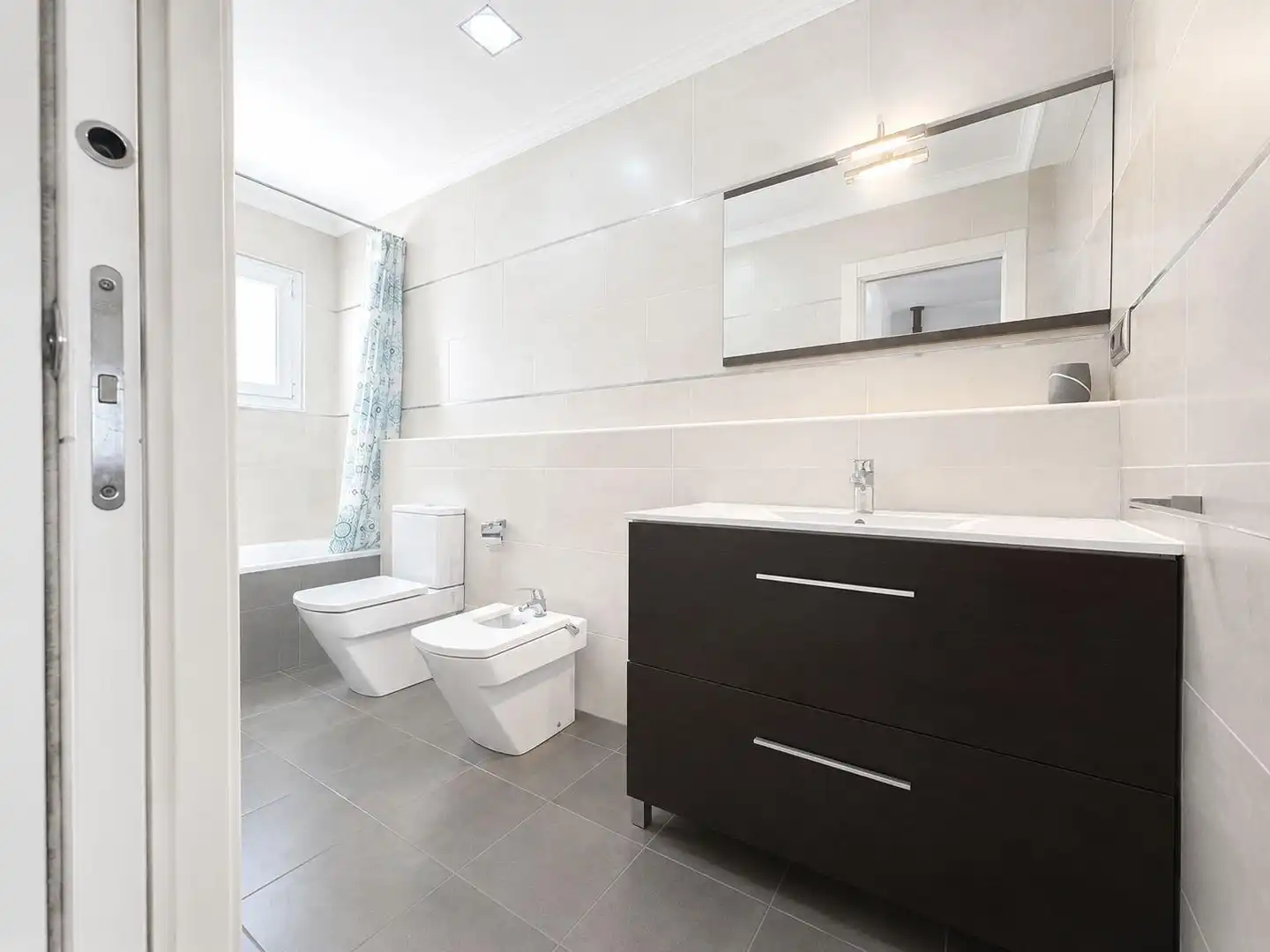 Bathroom of Houses for sale in Calpe / Calp  with Air Conditioner, Heating and Private garden