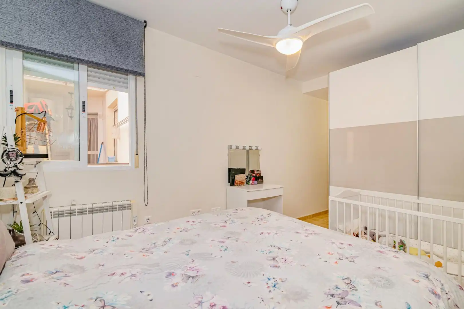 Schlafzimmer von Wohnung zum Verkauf in Pulianas mit Klimaanlage, Terrasse und Abstellraum