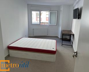 Bedroom of Flat for sale in Salamanca Capital  with Heating, Furnished and Balcony