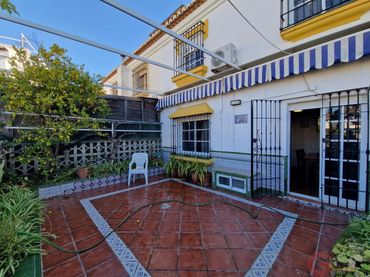 Casa con piscina en venta en Salobreña Costa