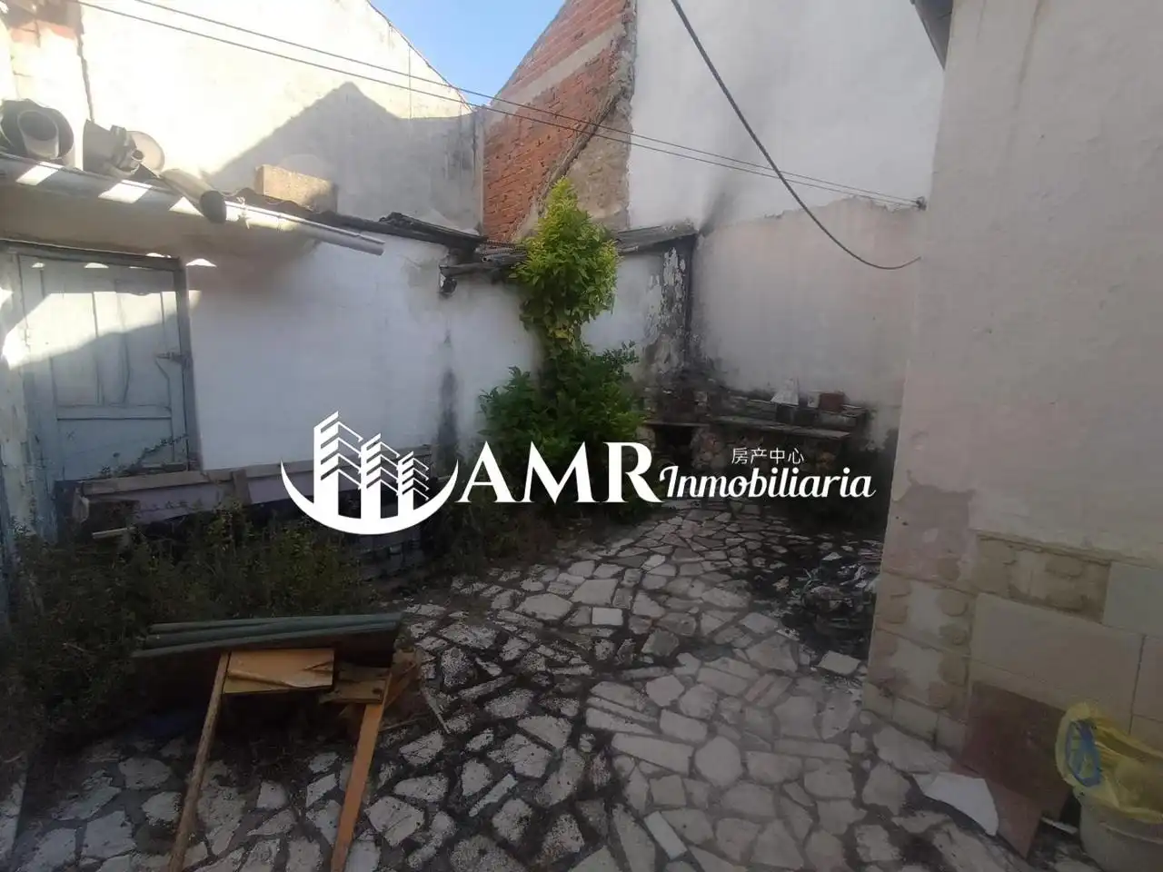 Exterior view of Houses for sale in Colmenar de Oreja  with Storage room and Furnished