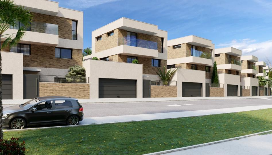 Foto 1 de Casa adosada en venda a Hospital, Madrid