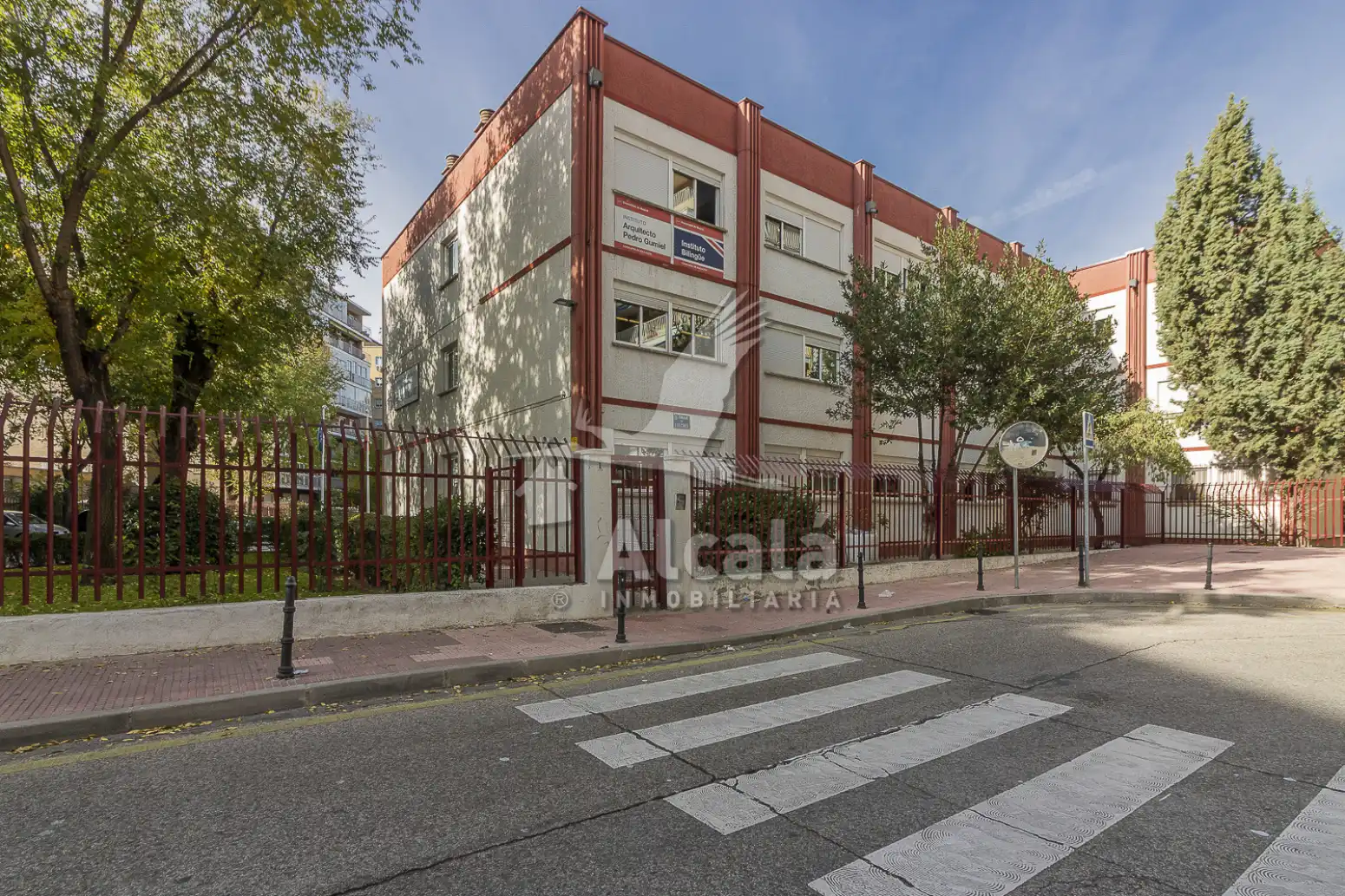 Vista exterior de Piso en venta en Alcalá de Henares con Aire acondicionado, Calefacción y Parquet