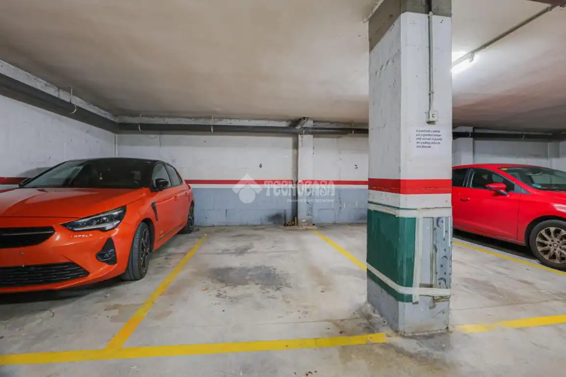 Parking de Piso en venta en Granollers con Aire acondicionado, Calefacción y Parquet