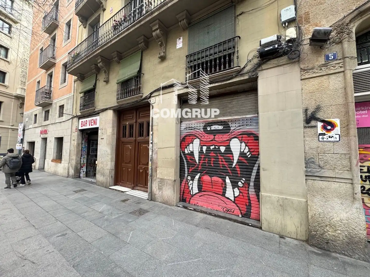 Vista exterior de Local de alquiler en Barcelona