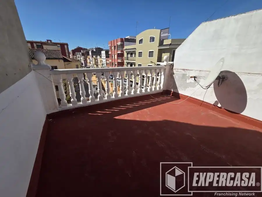Terrassa de Casa adosada en venda en Alzira amb Aire condicionat i Terrassa