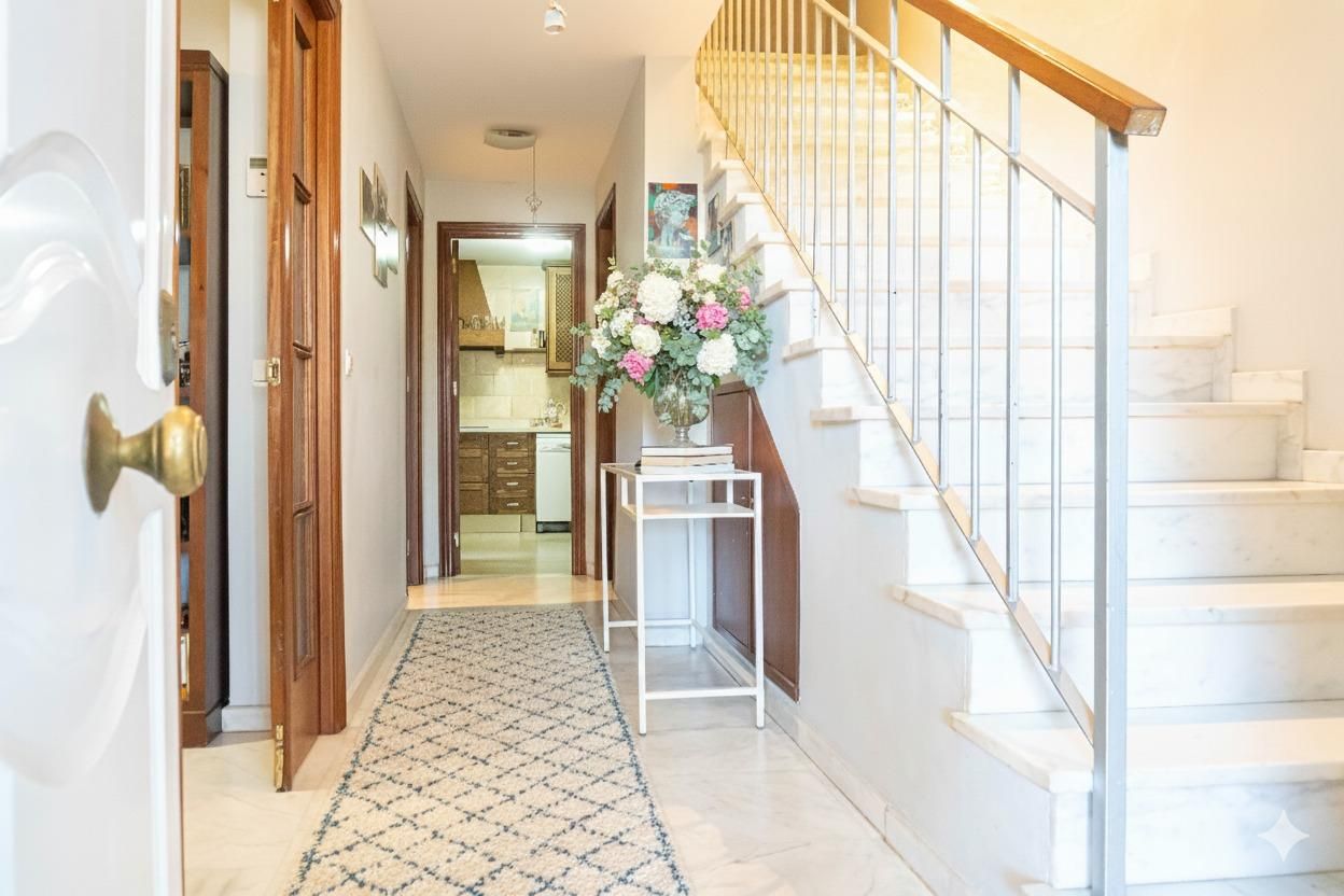 Single-family semi-detached for sale in Calle NTRA SRA DOLORES, Centro