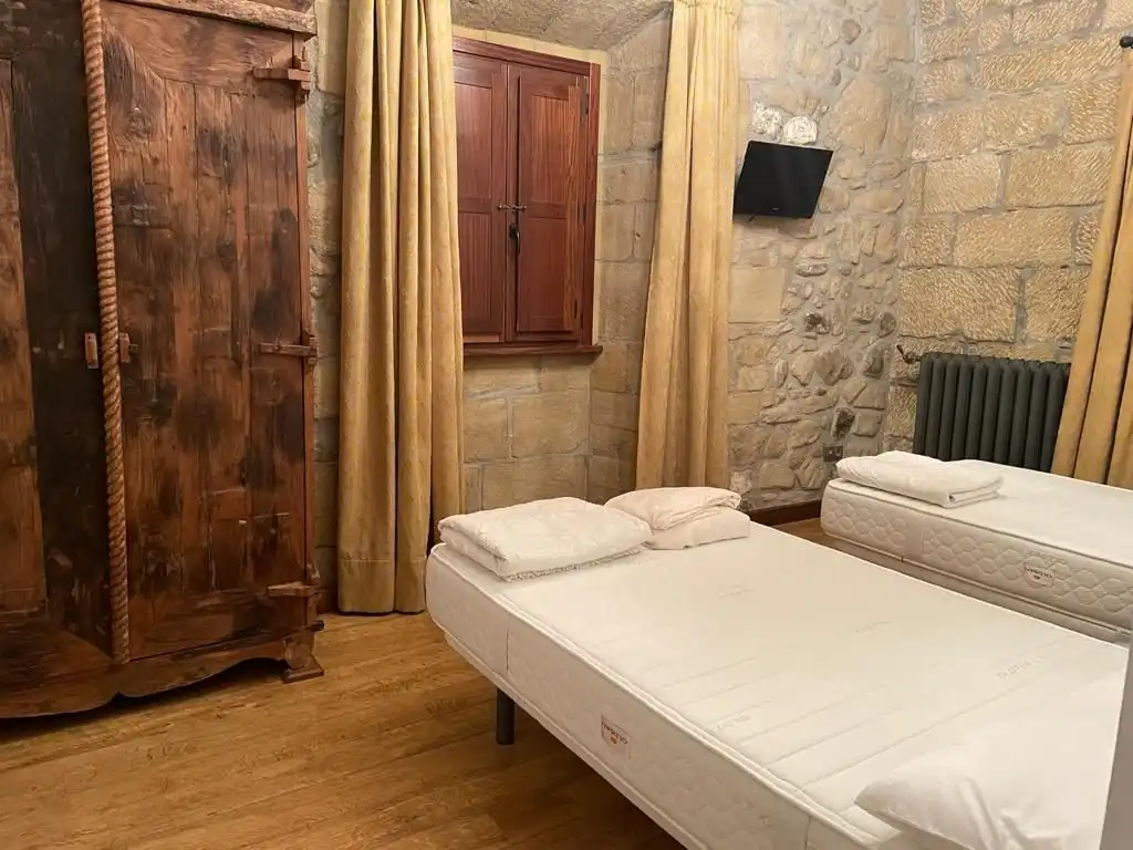 Country house zum Verkauf in Calle Mayor, Castañares de Rioja