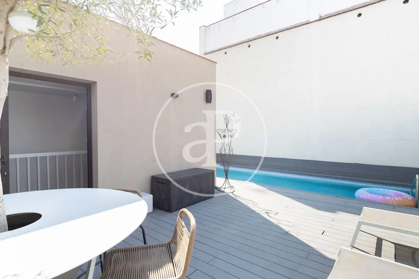Swimming pool of Detached homes for sale in Barcelona  with Air Conditioner, Heating and Private garden