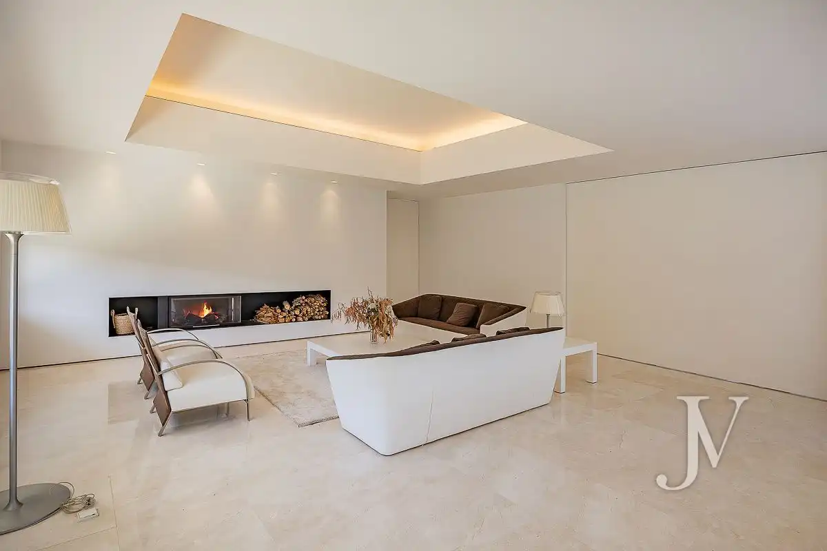Living room of Houses for sale in Madrid  with Air Conditioner, Heating and Private garden