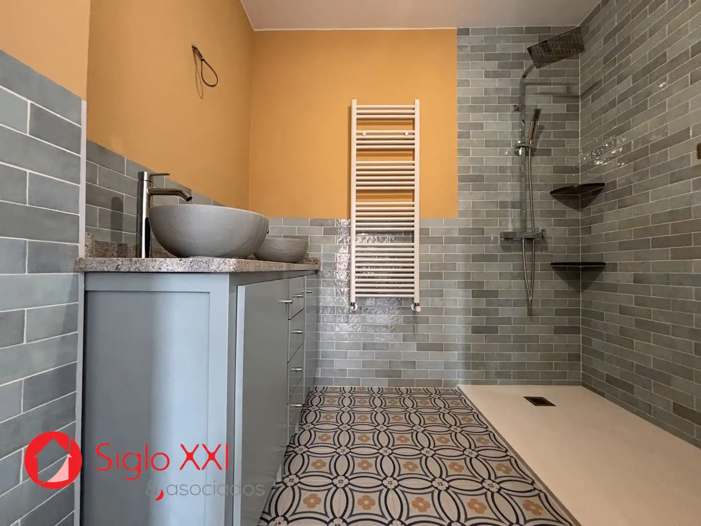 Bathroom of Houses for sale in Almazora / Almassora  with Heating, Terrace and Storage room