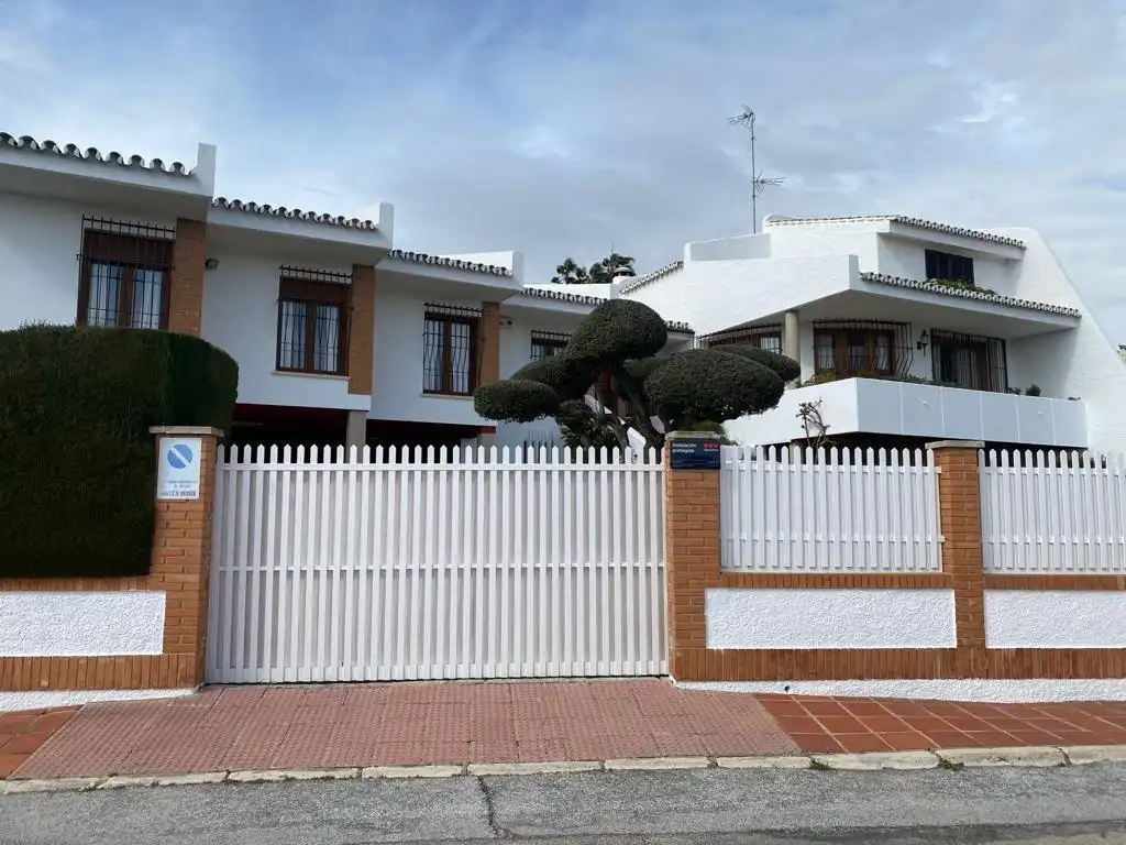 Chalet con piscina en venta en Calle Aceituno, imagen 77