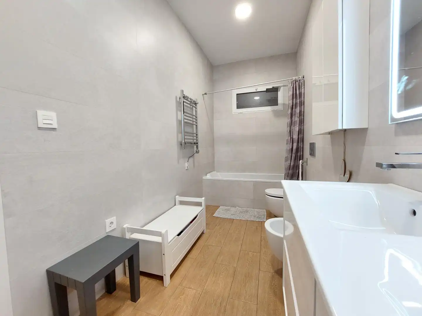 Baño de Piso en venta en Novelda con Aire acondicionado y Balcón