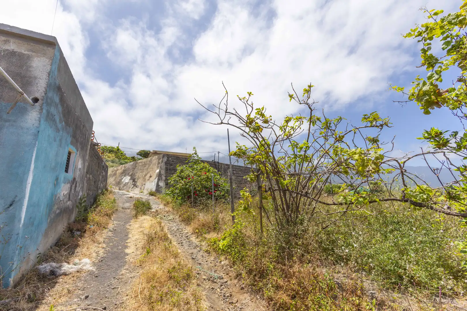 Vista exterior de Casa o xalet en venda en Breña Baja amb Jardí privat, Terrassa i Traster