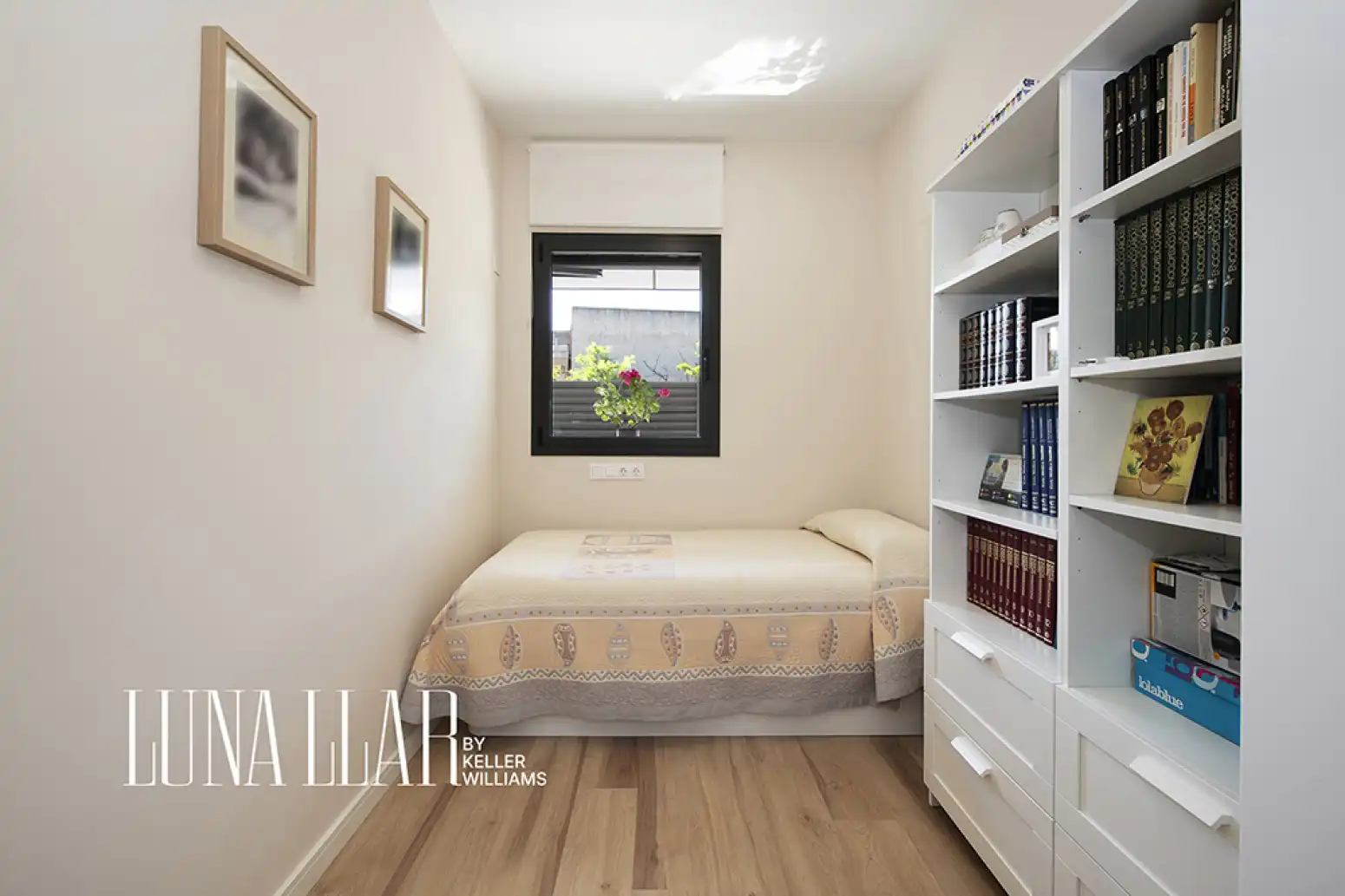 Schlafzimmer von Wohnung zum Verkauf in Gavà mit Klimaanlage, Privatgarten und Parkett