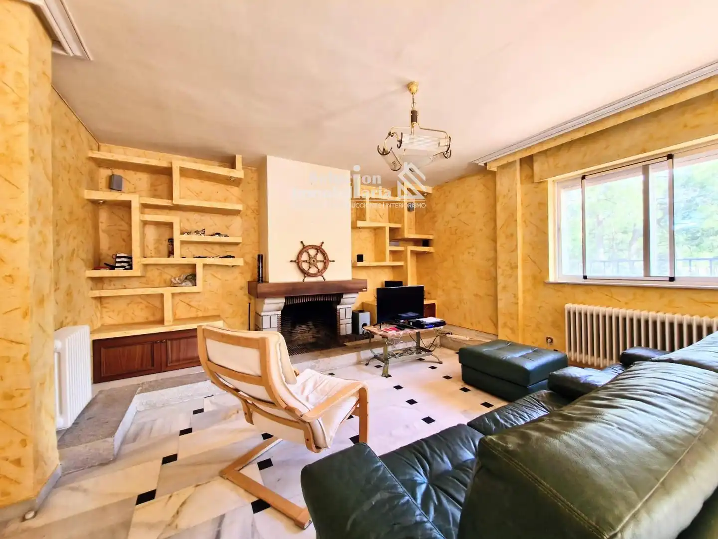 Wohnzimmer von Einfamilien-Reihenhaus zum Verkauf in Alba de Tormes mit Heizung, Abstellraum und Schwimmbad