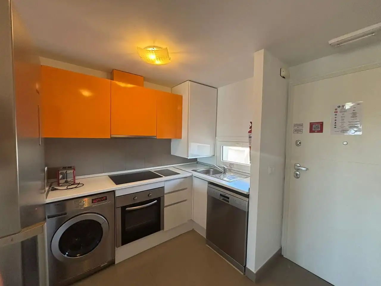 Cocina de Apartamento en venta en La Manga del Mar Menor con Aire acondicionado, Calefacción y Terraza