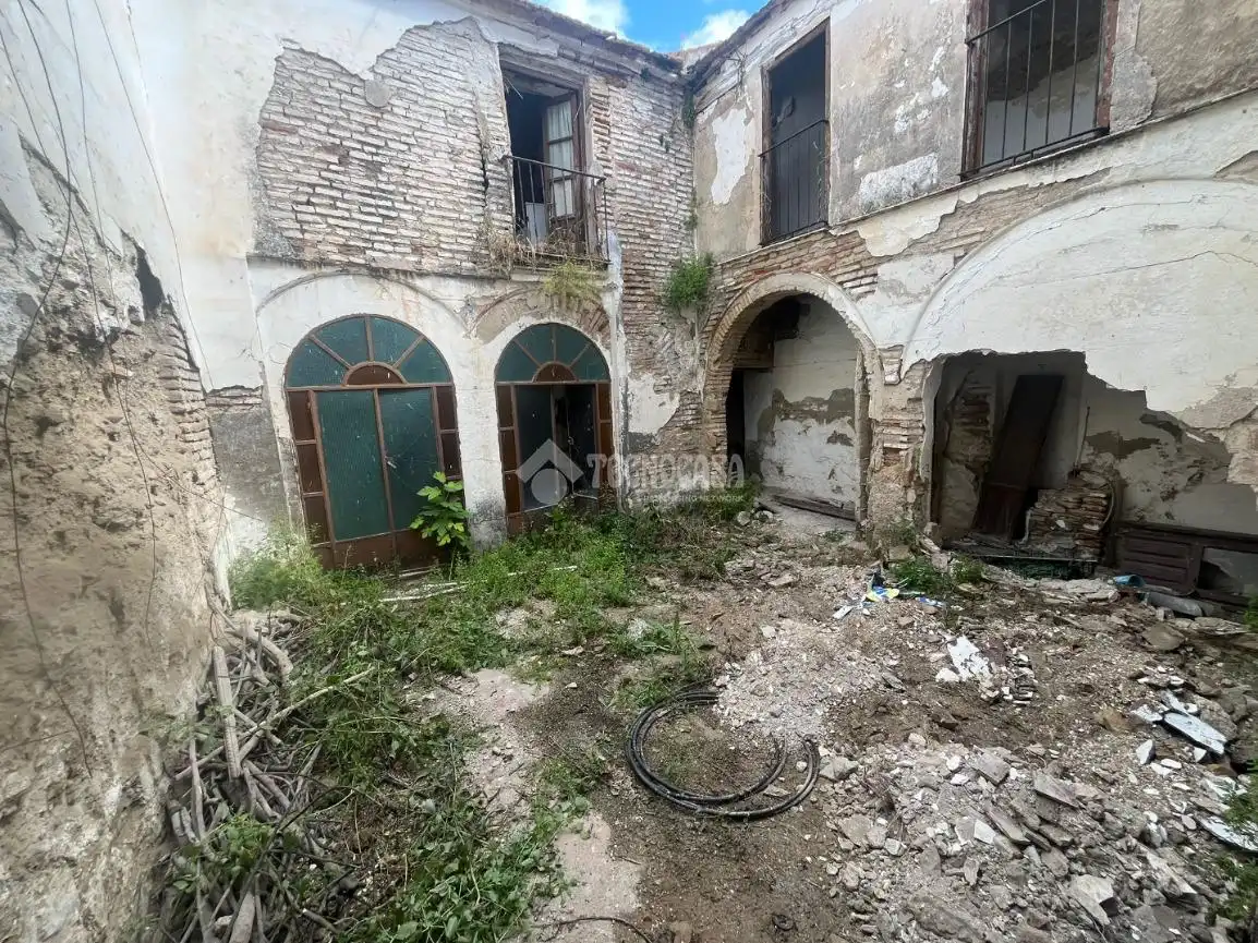 Casa adosada en venda en Écija