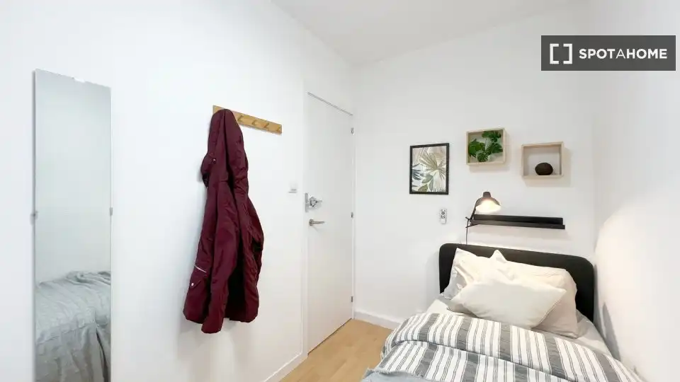 Room in Madrid, Madrid